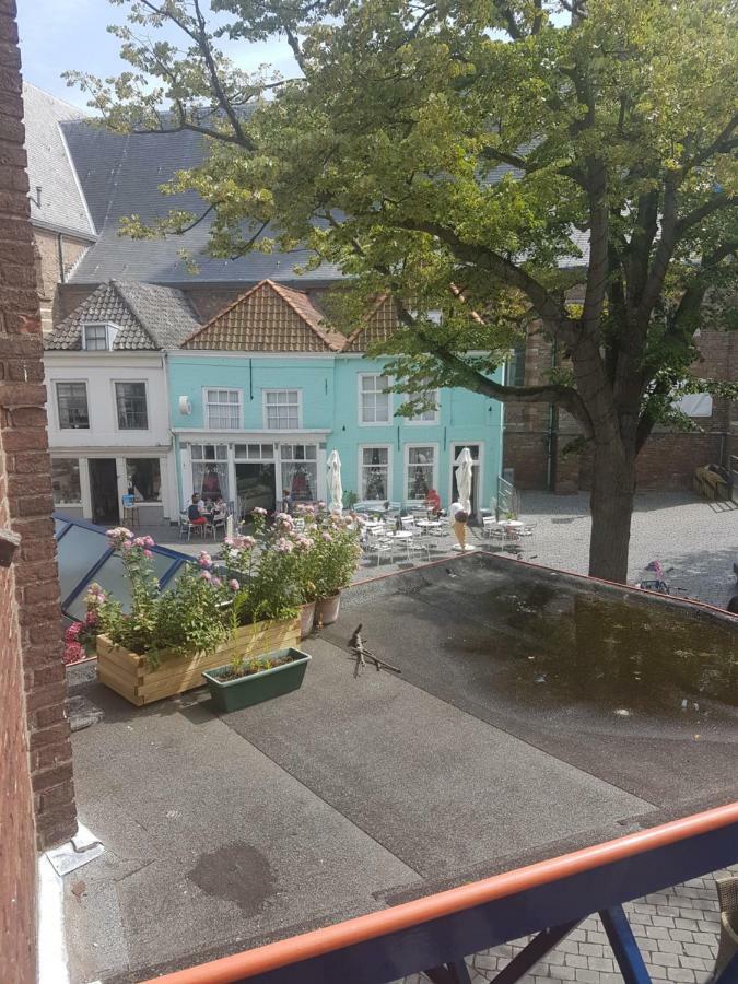 Vakantiewoning Oude Markt Centrum 弗利辛恩 外观 照片
